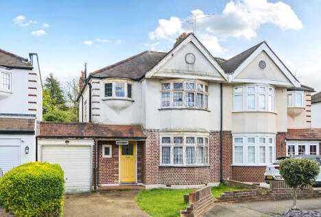Netherpark Drive, Gidea Park, RM2