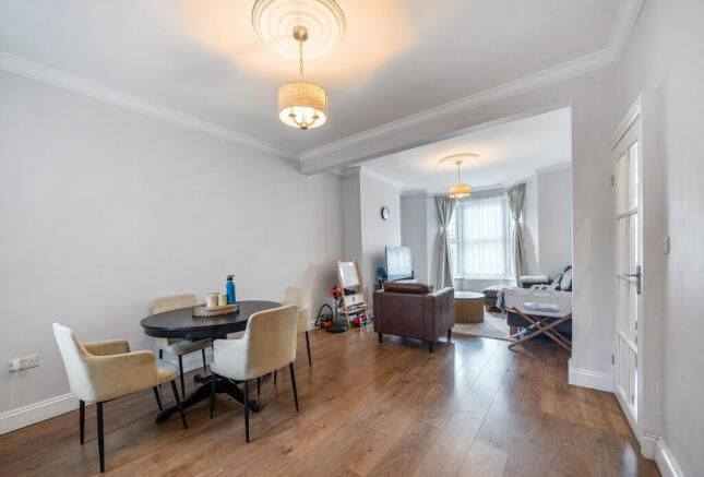 1364847-15-68f6c8...