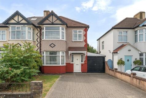 Redriff Road, Romford, RM7