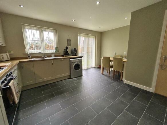 Kitchen Diner