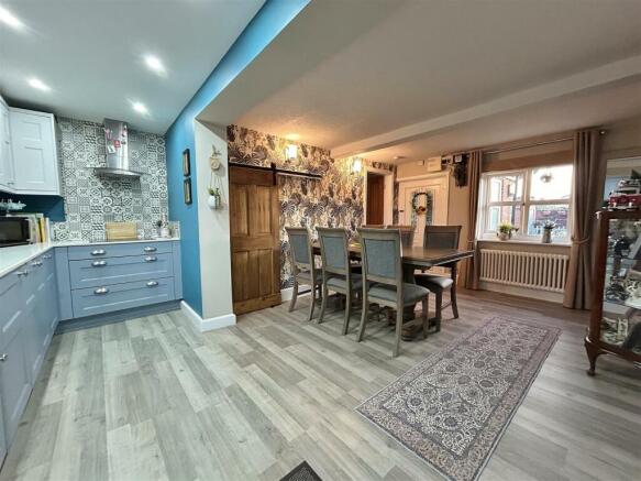 Kitchen Diner