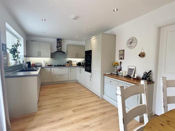 Kitchen Diner