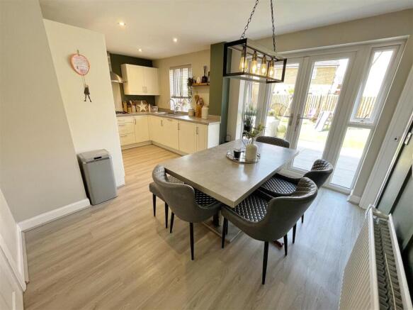 Kitchen Diner