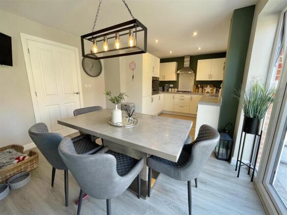 Kitchen Diner