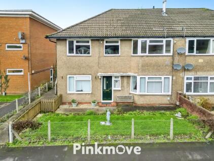 Waunfawr Gardens, Cross Keys, Newport