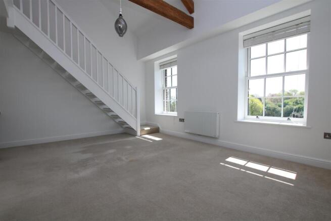 Living Room.JPG