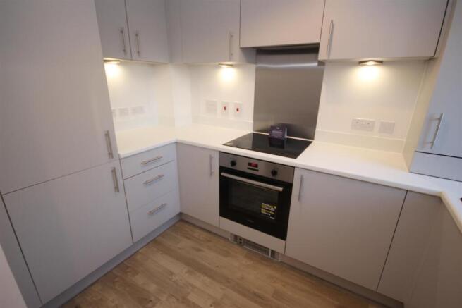Kitchen 3.JPG