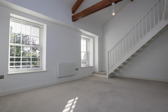 Living Area.JPG