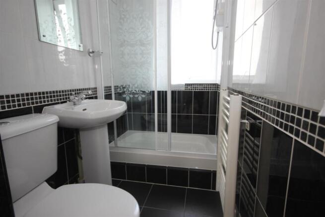 Shower Room (Large).JPG