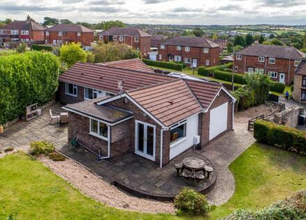 West End, Barlborough, S43