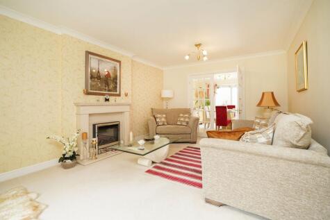 Brook Green, Hackenthorpe, S12