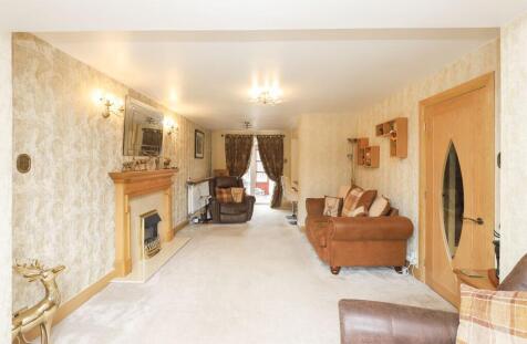 Farm Fields Close, Waterthorpe, S20