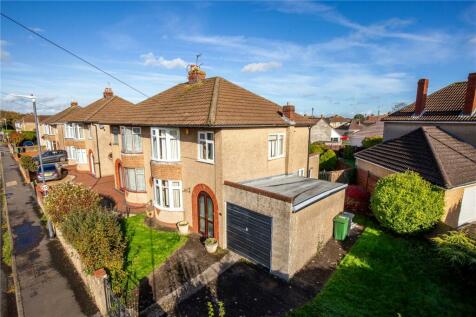 Heath Road - 3 bedroom end of terrace house for sale