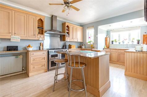 Overndale Road, Downend, Bristol, BS16