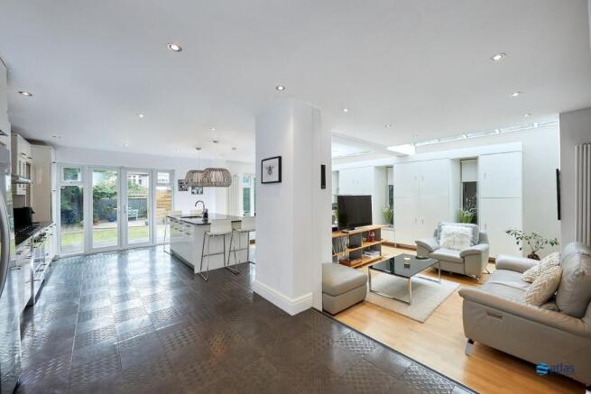 Kitchen / Dining / Living Area