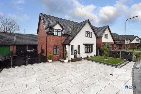 Redpoll Grove, Halewood, L26