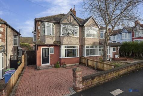 Ashlar Road, Aigburth, L17