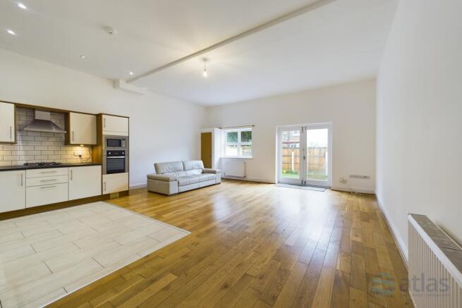 Living / Kitchen Area