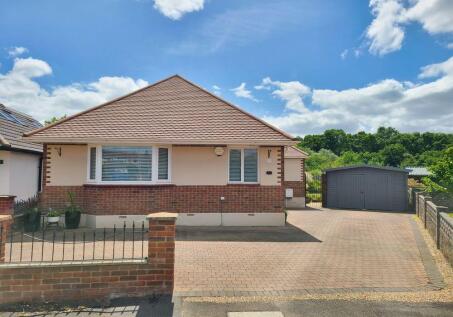 Milverton Road, Totton, Southampton, SO40 9GT