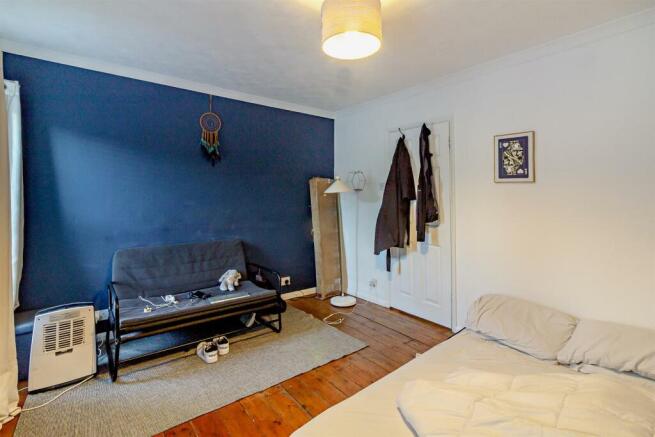 8632225-interior03-800.jpg