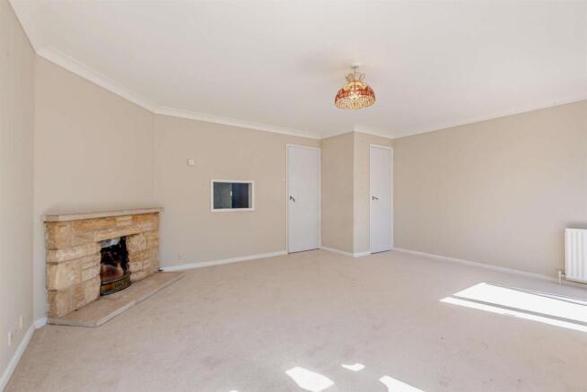 8643327-interior07-800.jpg