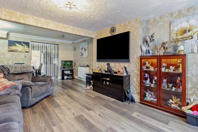 8646140-interior06-800.jpg