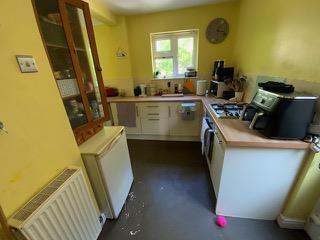 07 Kitchen.jpeg