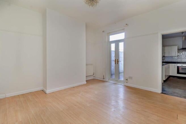 8646217-interior09-800.jpg