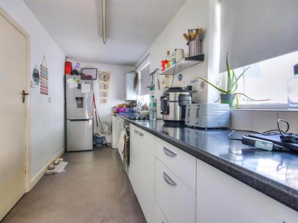 14-06-2025__10-16-37_Kitchen_2.70Opm.jpg