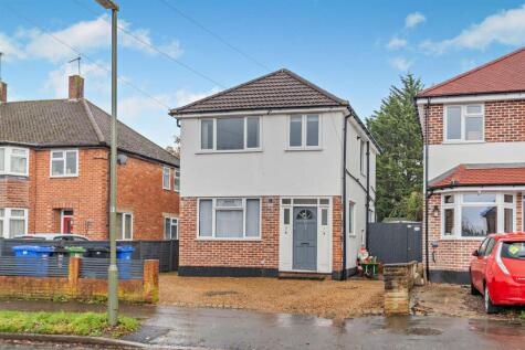 Meadway Drive, Horsell, Woking