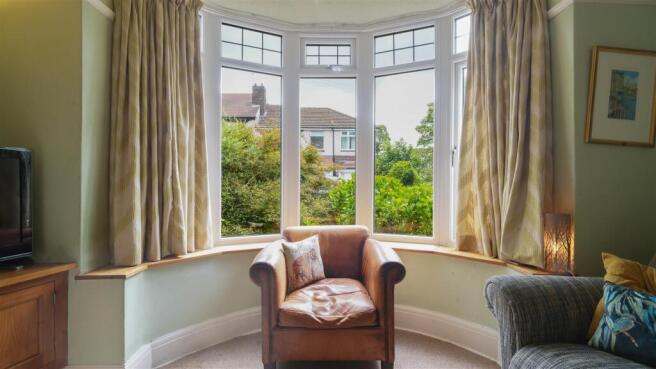 40LydgateHallCres-07.jpg