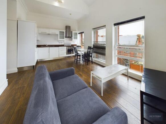 Sitting Room / Kitchen