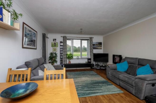 Living/Dining Room