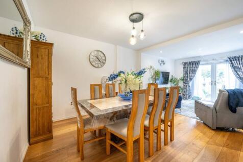 Hall Lane, Chingford, London, E4