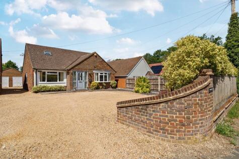 White Lane, Ash Green, Aldershot, Surrey, GU12