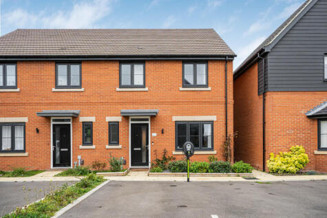 Hazel Grove, Wantage, OX12