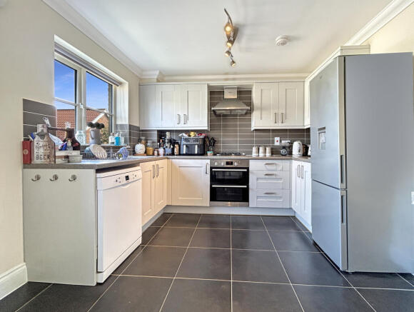 b2b95175d2771d50b526e9436d2bb4c43d5dd46b