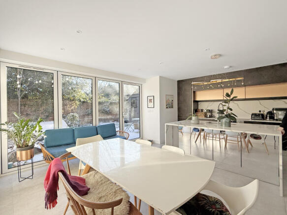 a569a03f9efeb09301a0c6a46d0ebaa74631b78c