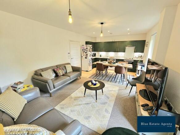 Open Plan Kitchen Lounge