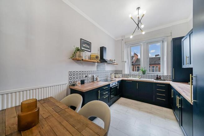 Kitchen/ Dining