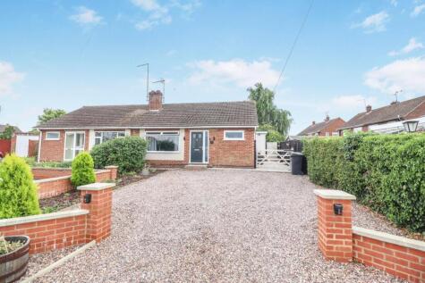 Poplar Close, Rushden, NN10 9HB