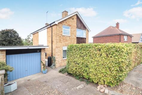 St. Marys Avenue, Rushden, NN10 9EP