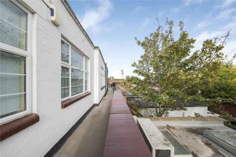 Station Approach, Hayes, Bromley, BR2