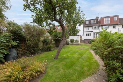 Enmore Gardens, Parkside, SW14