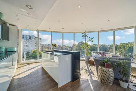 Stamford Square, SW15 