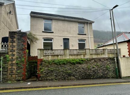 Cwmcarn - 3 bedroom detached house for sale