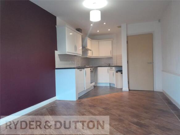Lounge/Kitchen