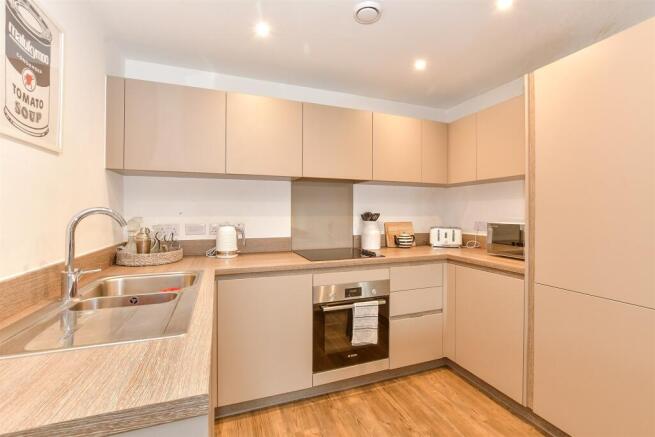 Kitchen/ Lounge/ Diner