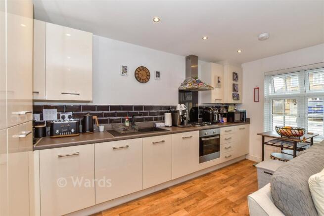 Lounge/ Kitchen