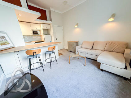 Queens Gardens, Bayswater, W2